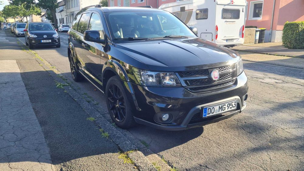 FIAT Freemont Black Code