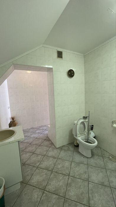 3-поверховий будинок і земельна ділянка 11 соток в центрі Галича _OL