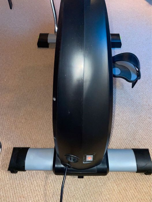 Stacjonarny rower elektromagnetyczny