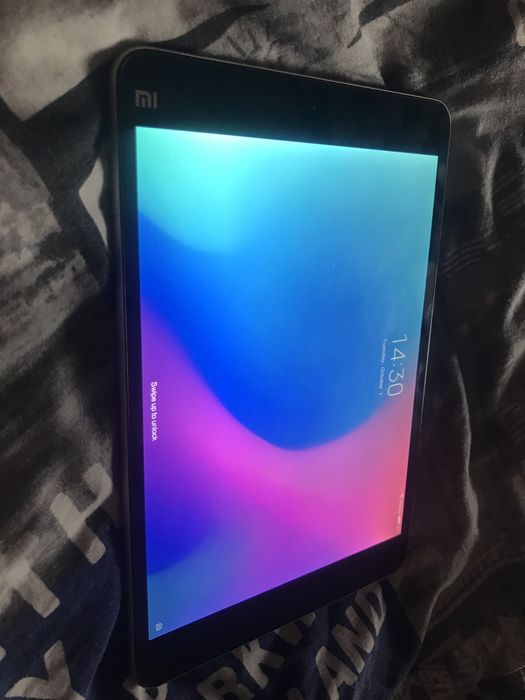Xiaomi Mi Pad 2 в гарному стані