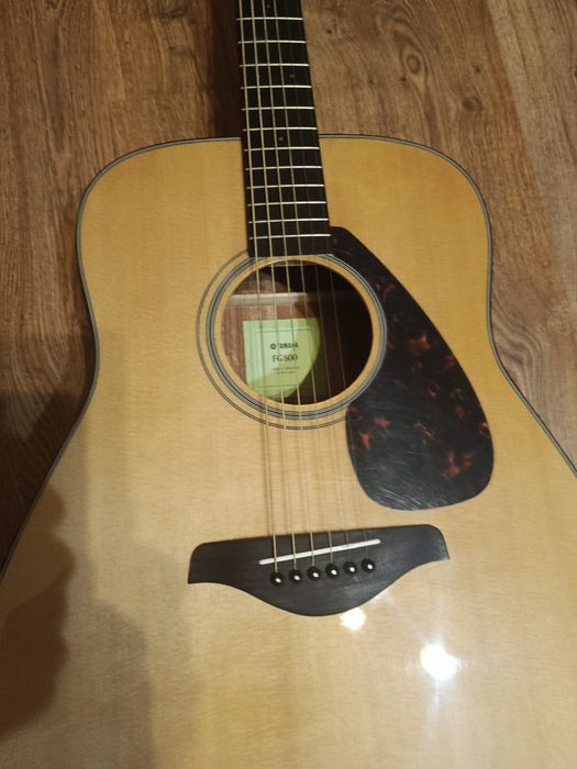 Гітара Yamaha FG 800