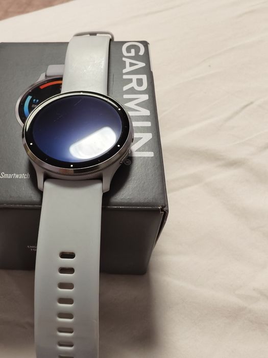 Garmin Venu 3 45mm Srebrny