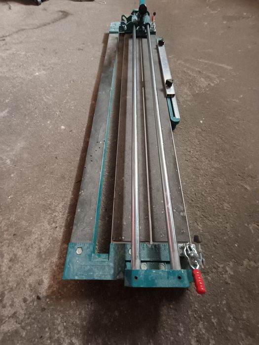 VEVOR 47-calowa przecinarka do płytek 1200 mm