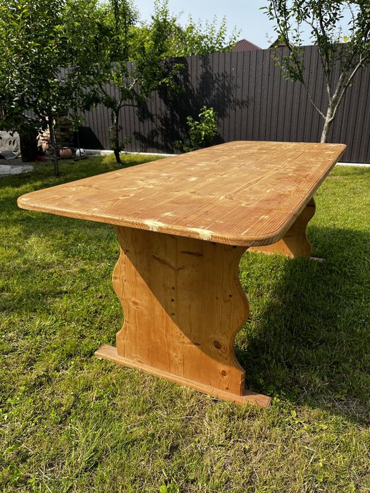 Деревʼяний стіл 2,1 м