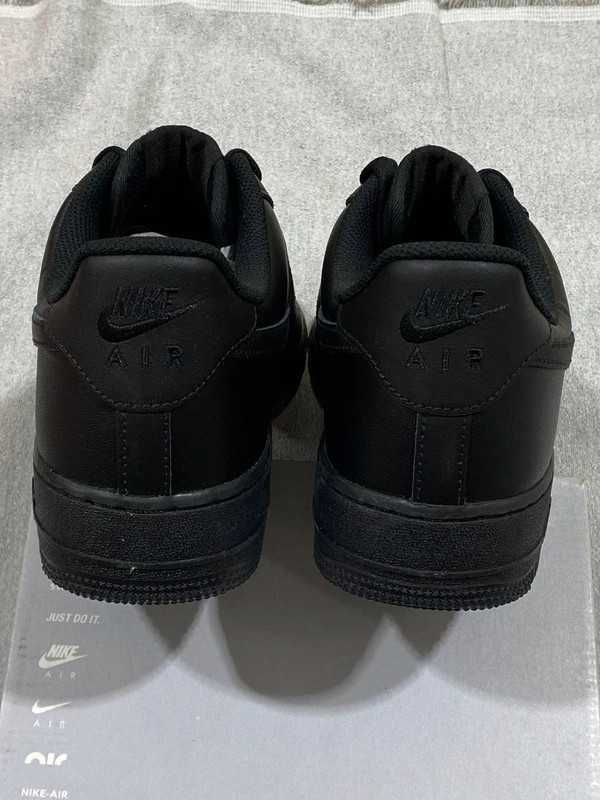 Nike Air Force 1 Low '07 Black Rozmiar 40