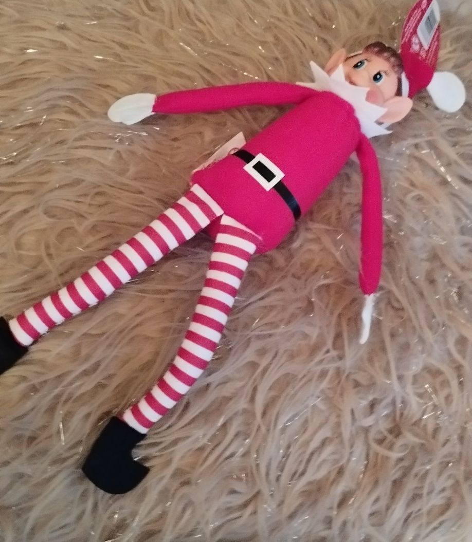 Niegrzeczny elf nowy z metką