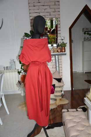 46 52 sukienka czerwień maxi dzianina czerwona asymetryczna 48 50