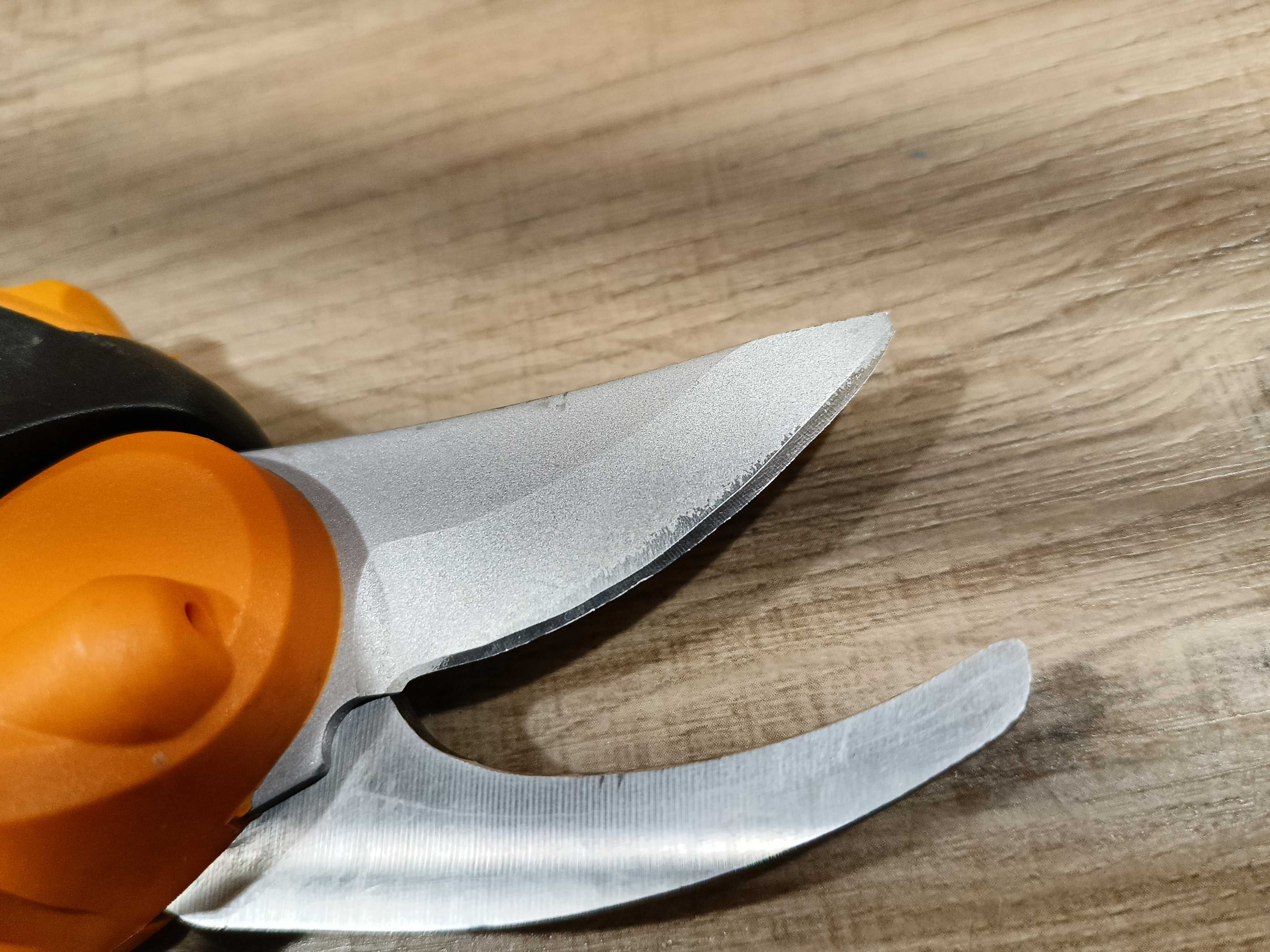 Fiskars Nożyce Ręczne Sekator 28,5cm