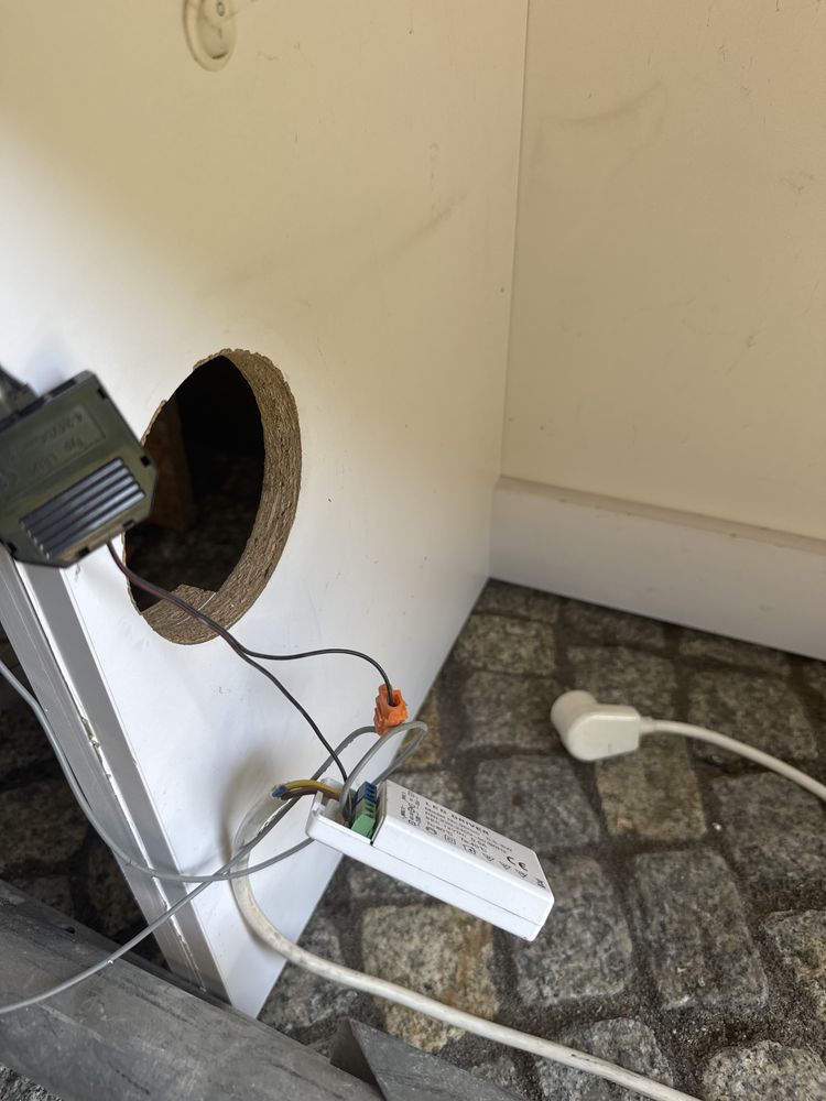 Witryna / regał - szkło (loft) do zabudowy z doświetleniem led półek