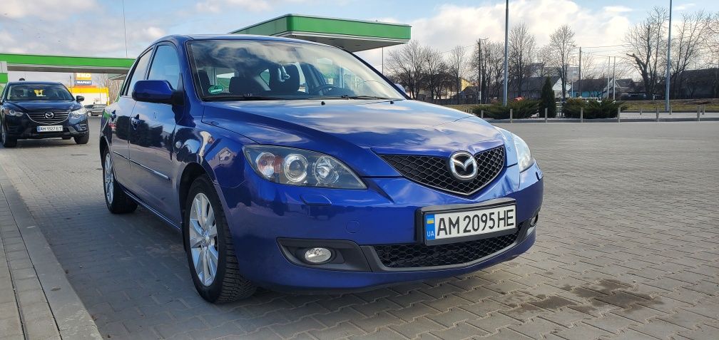 Mazda 3bk хетчбек  2009