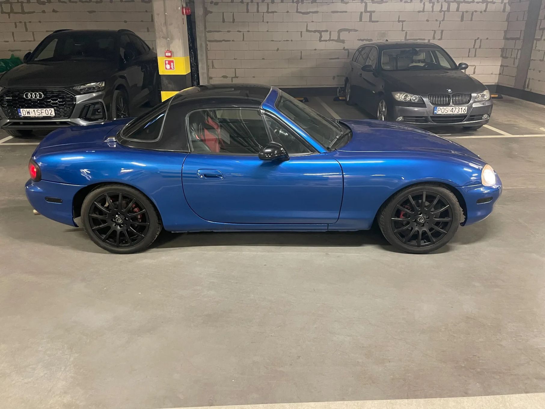 Mazda MX-5 MIATA przygotowana na tor, szpera, roll bar, hard top.