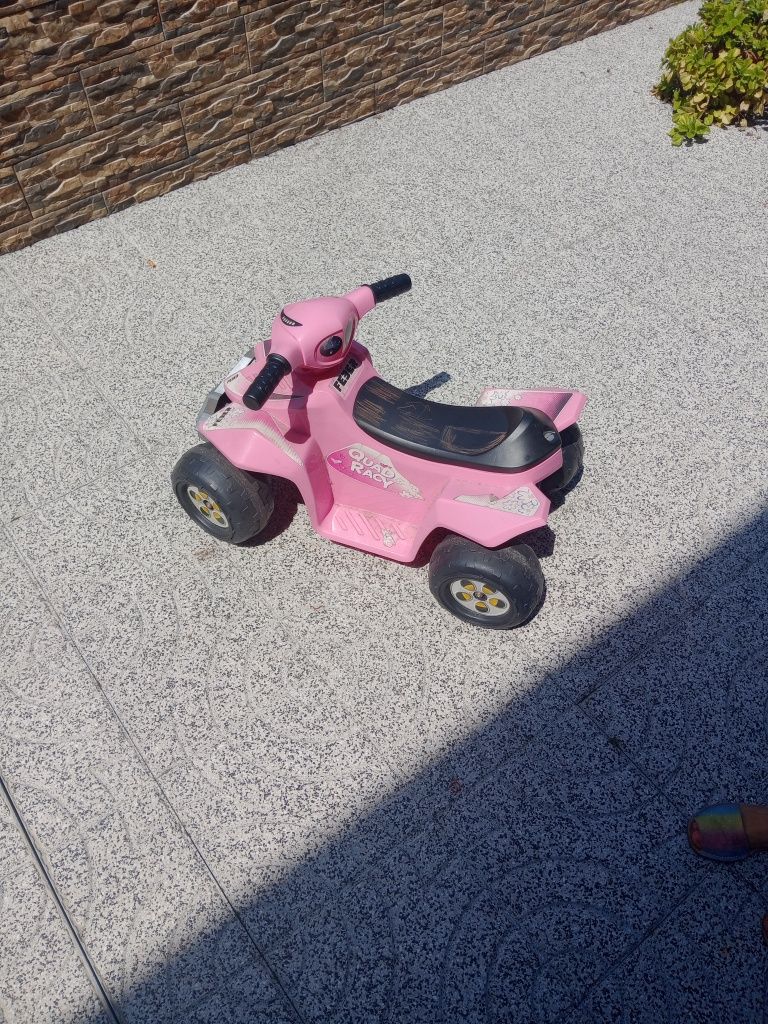 Moto de criança a bateria