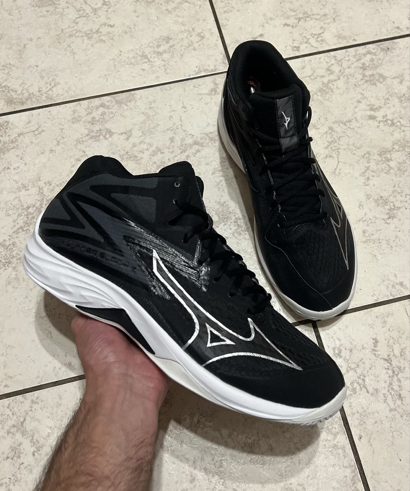 Волейбольні кросівки Mizuno Thunder Blade Оригінал