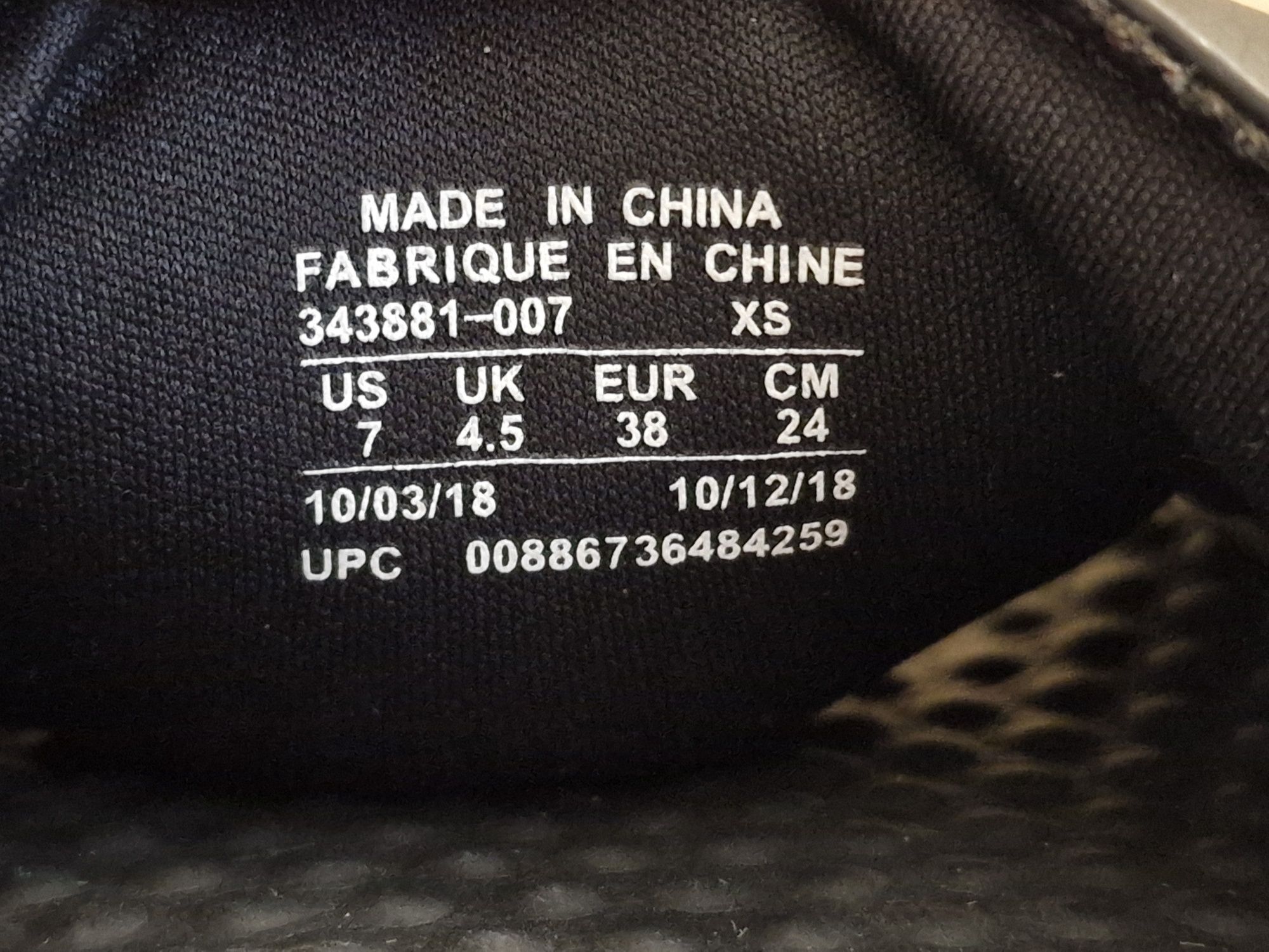 Шльопанці Nike Benassi оригінал розмір 38