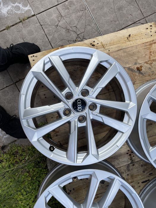 Felgi Aluminiowe 17'' OE Audi A3 8P 8V 8Y A4 B6 B7 6,5x17 ET43 5x112