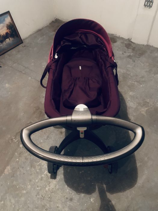 Wozek dzieciecy gondola + spacerowy 200zl