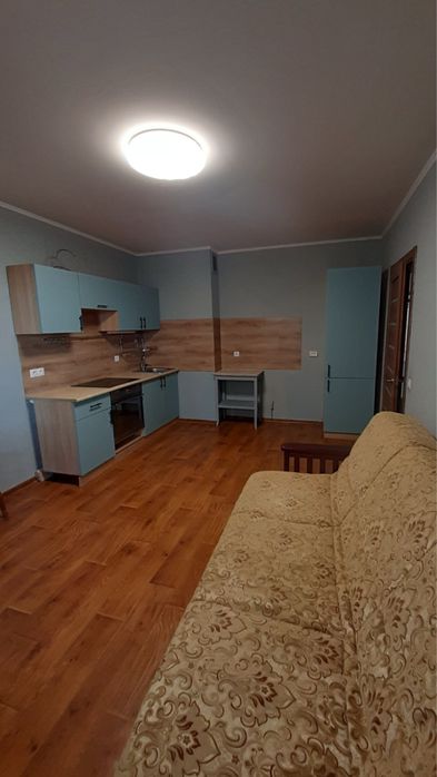 Продам 2 ком. 72 м кв. ЖК РЕВУЦКИЙ 54; 8 эт;Ремонт
