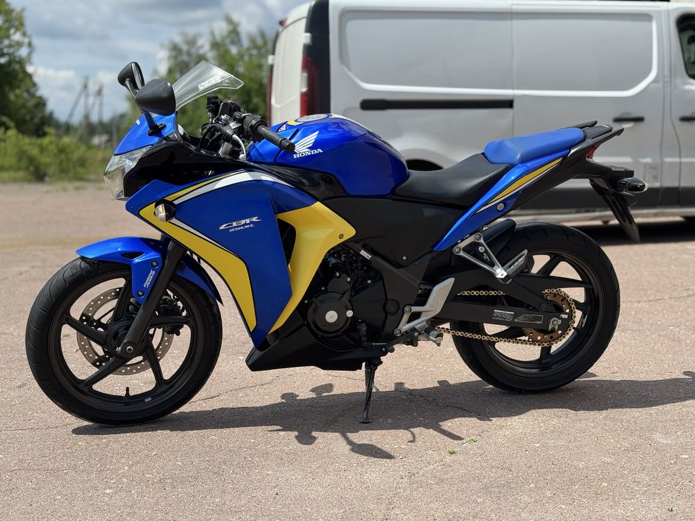 Хонда Honda CBR250R 2013 рік ABS з Японіі