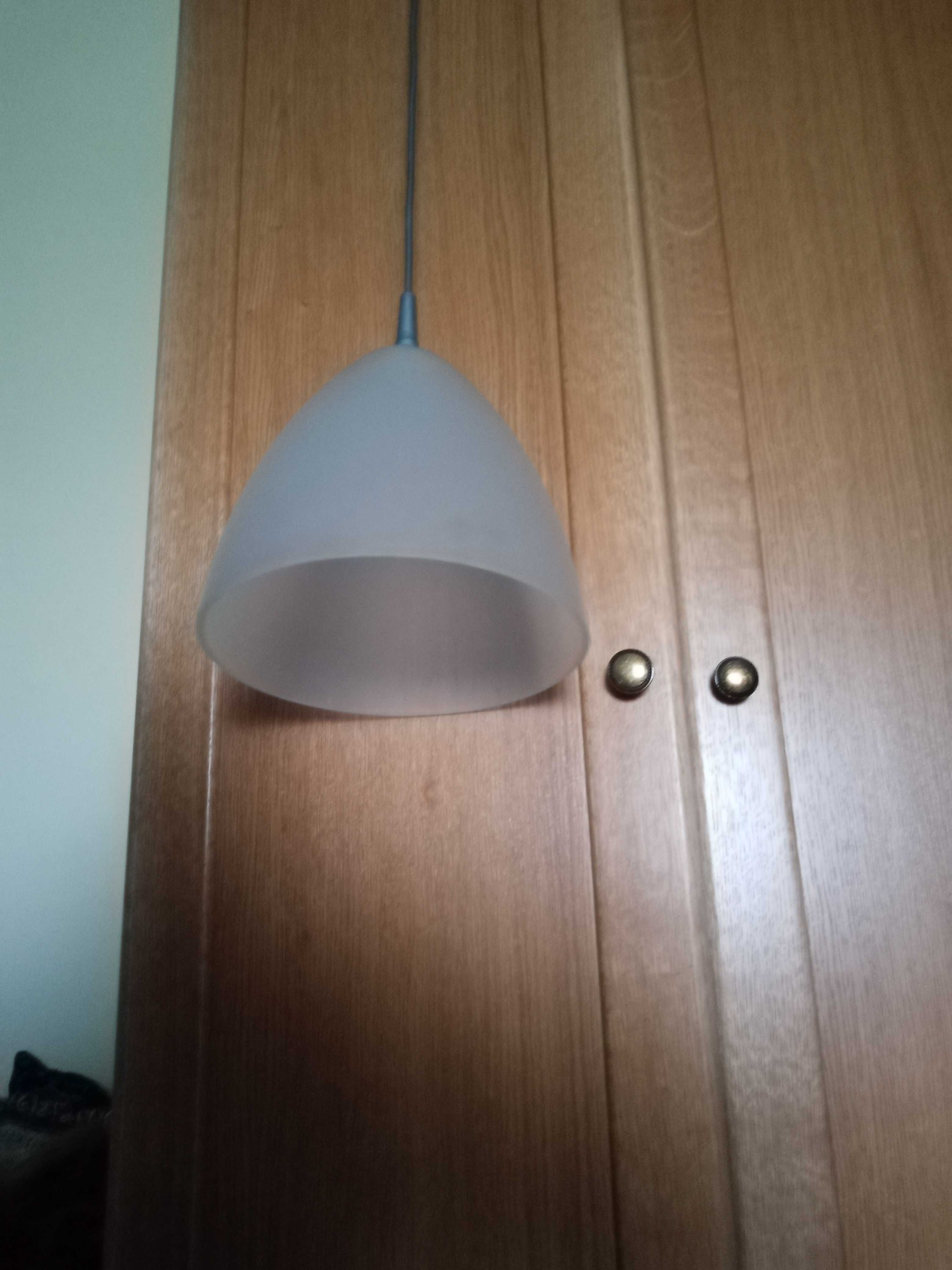 Lampa wisząca duży szklany klosz