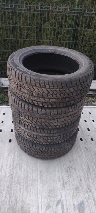 Opony zimowe sunfull SF-982 215/55 r17 4 szt z 2020 r