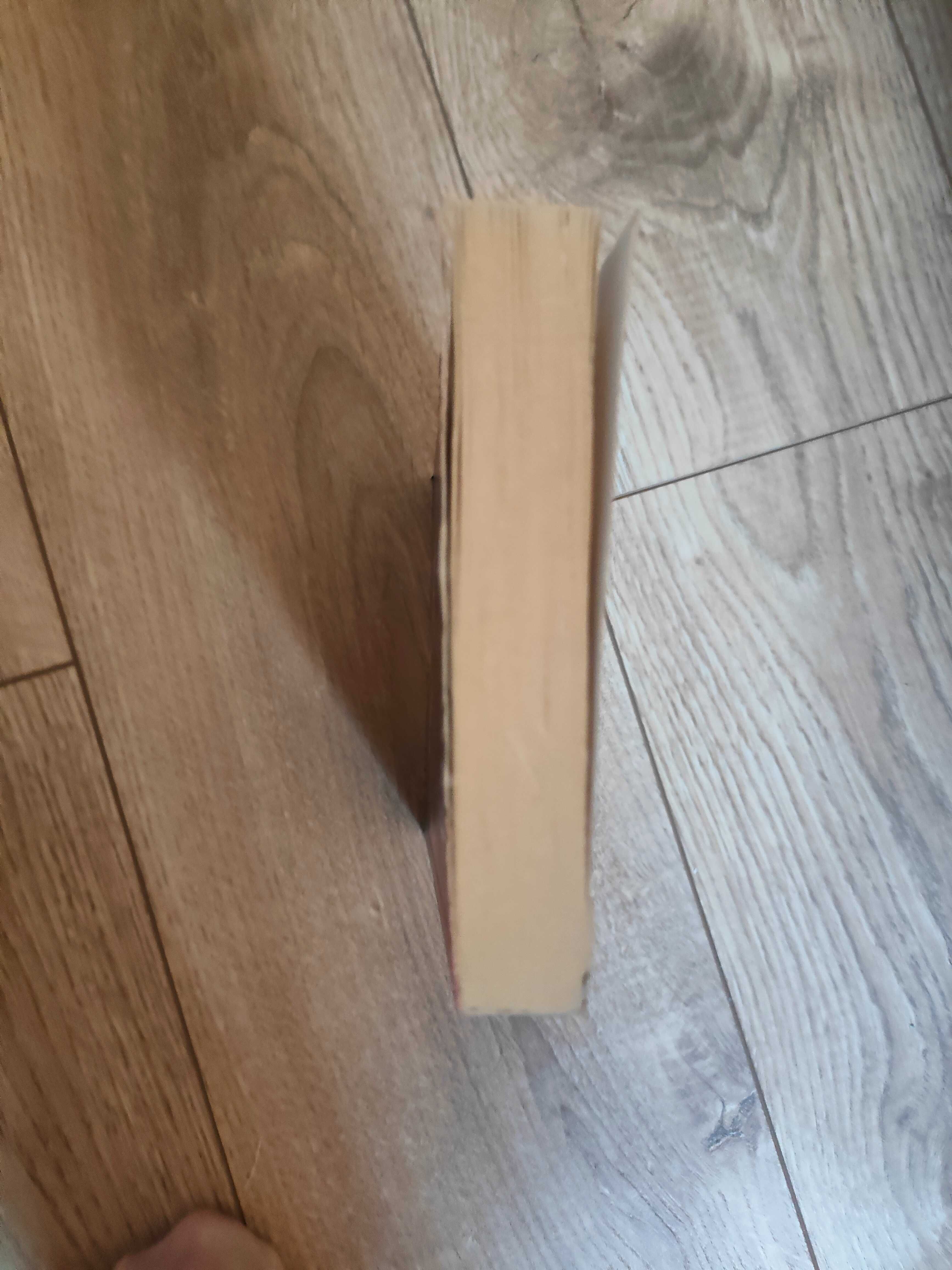 Nim Zawisną, Ostre Cięcia, Joe Abercrombie