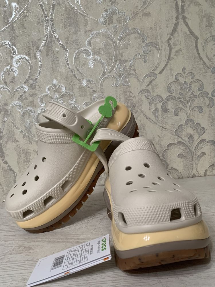 Crocs жіночі розмір M5/W7