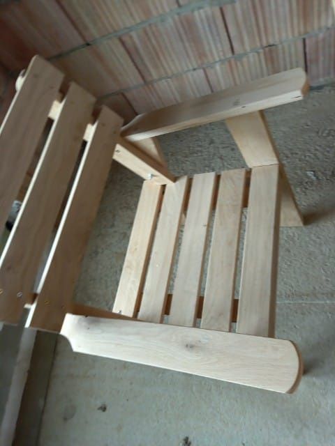 Dębowy komplet mebli ogrodowych