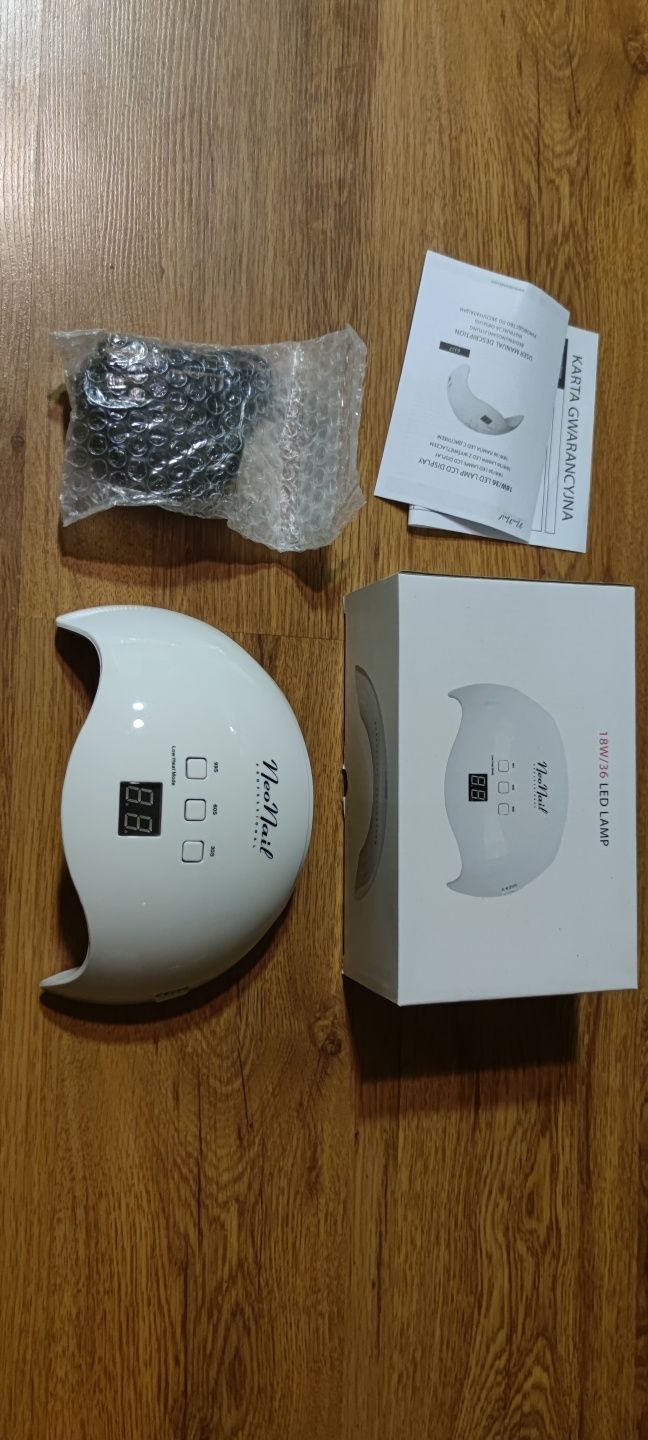 Lampa hybryd neonail