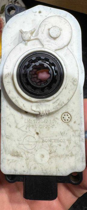 Верхні жалюзі БМВ G20 оригінал б/у