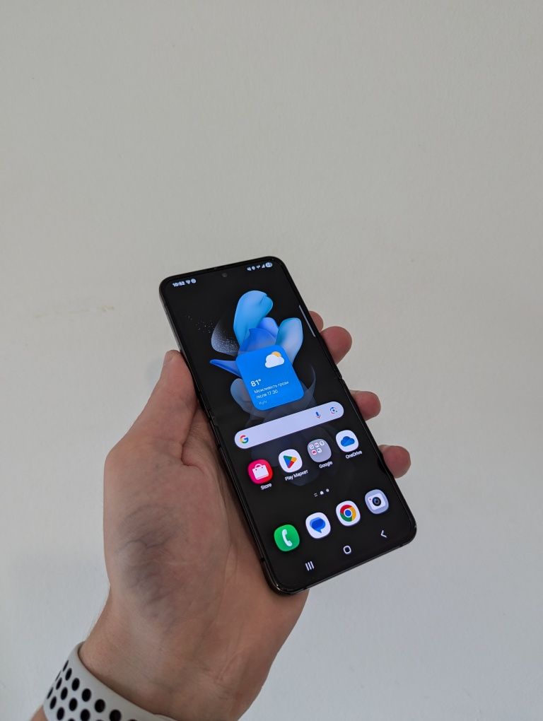 Samsung Flip 4 Black 8/128gb Neverlock