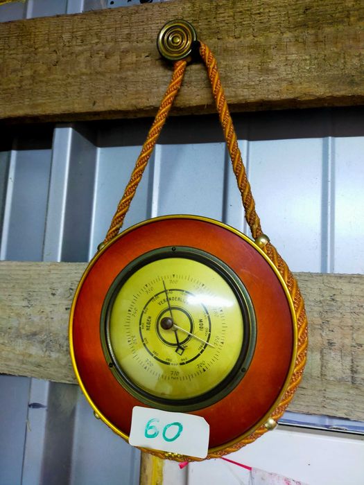 Zegar zegary ścienne