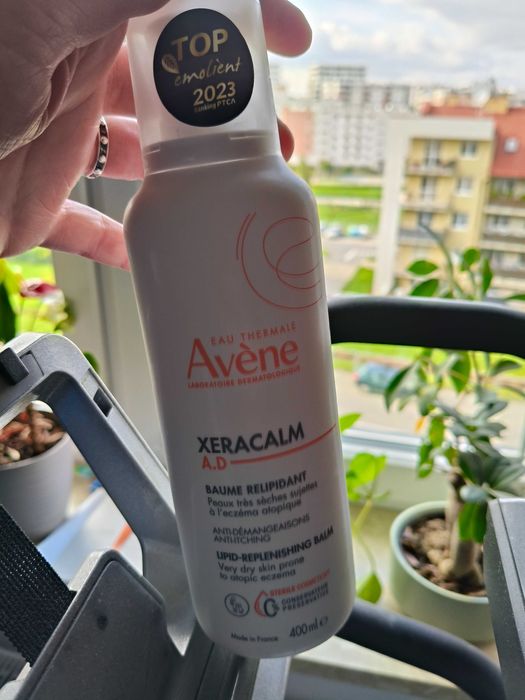 Nowy Balsam Avene Xercalm uzupełniający lipidy 400 ml