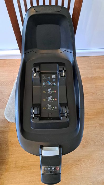 Fotelik Maxi Cosi 2way Pearl + baza 2wayFix