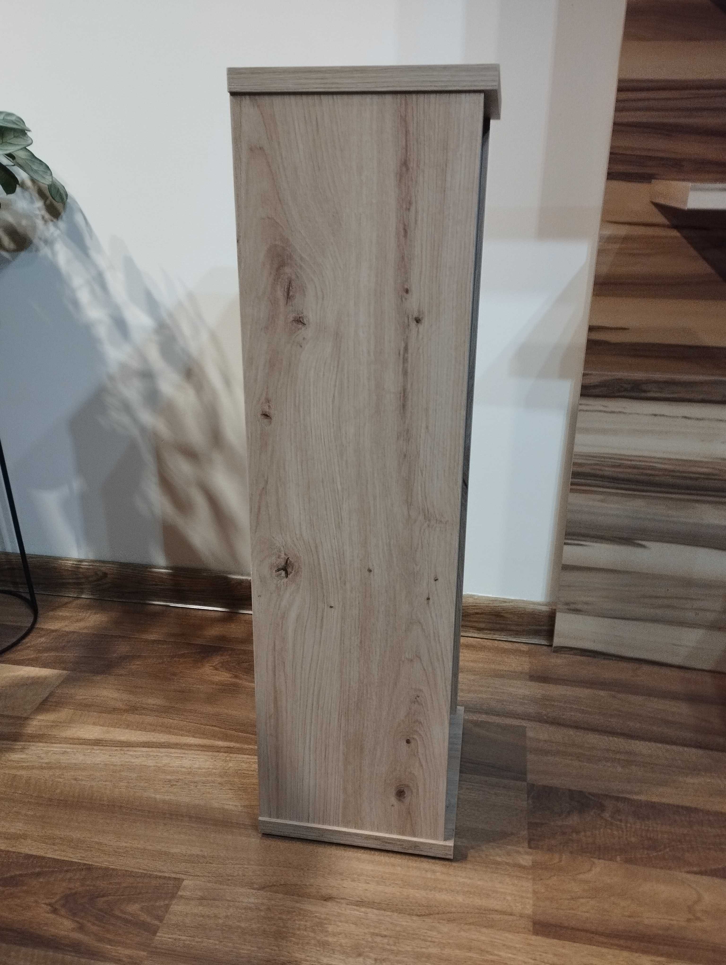 Regał, stojak na płyty-gry