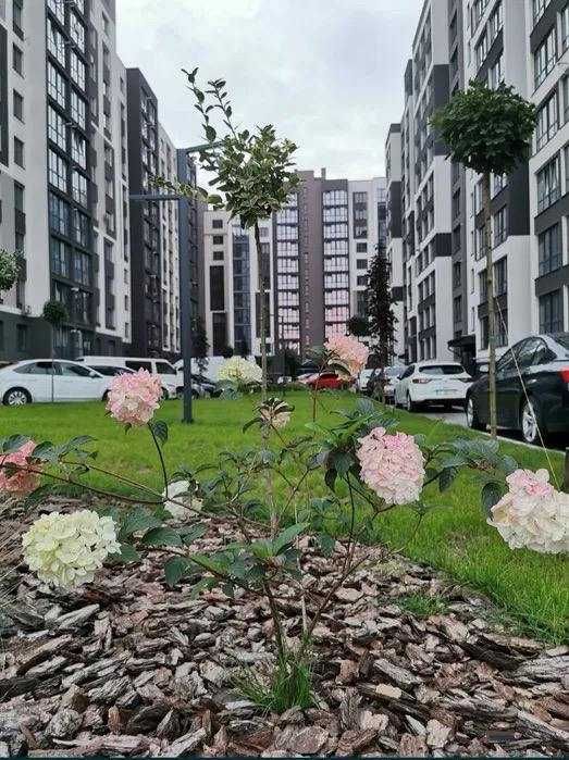 Продається 3 к.квартира - під ремонт! Паркова Алея