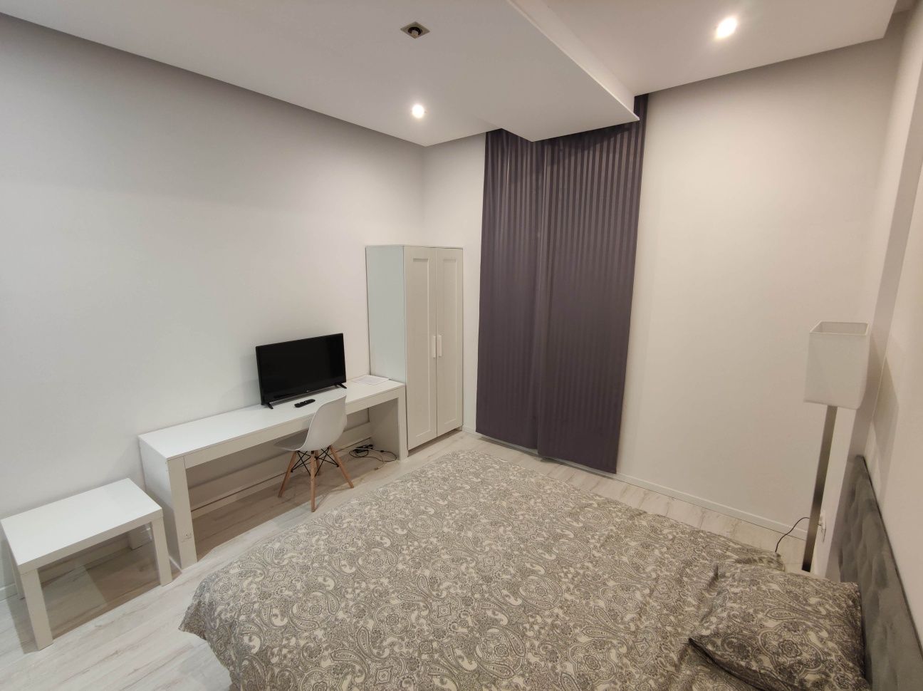 Studio apartament pokój (w cenie parking) Piaseczno