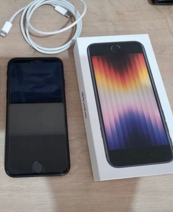 iPhone SE 3° geração 128gb