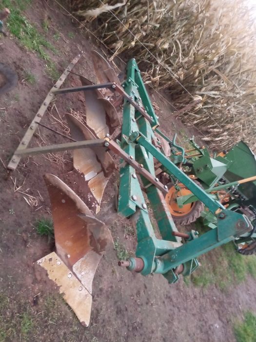 Pług 4- skibowy (3+1)