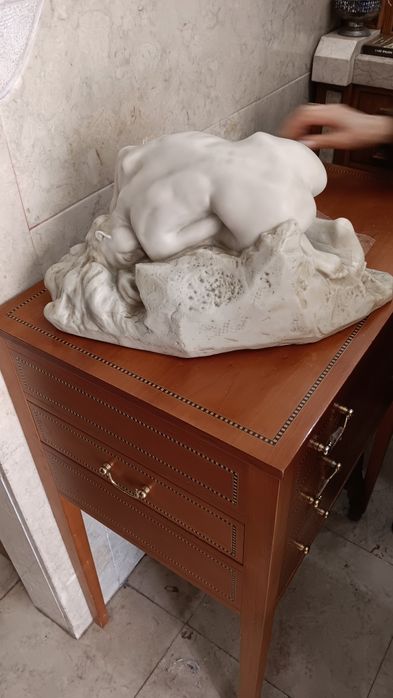 Estatua rodin Andrómeda