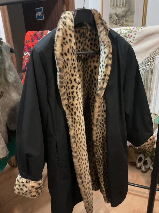 Casaco duas faces pele sinte tam,M/L lindíssimo