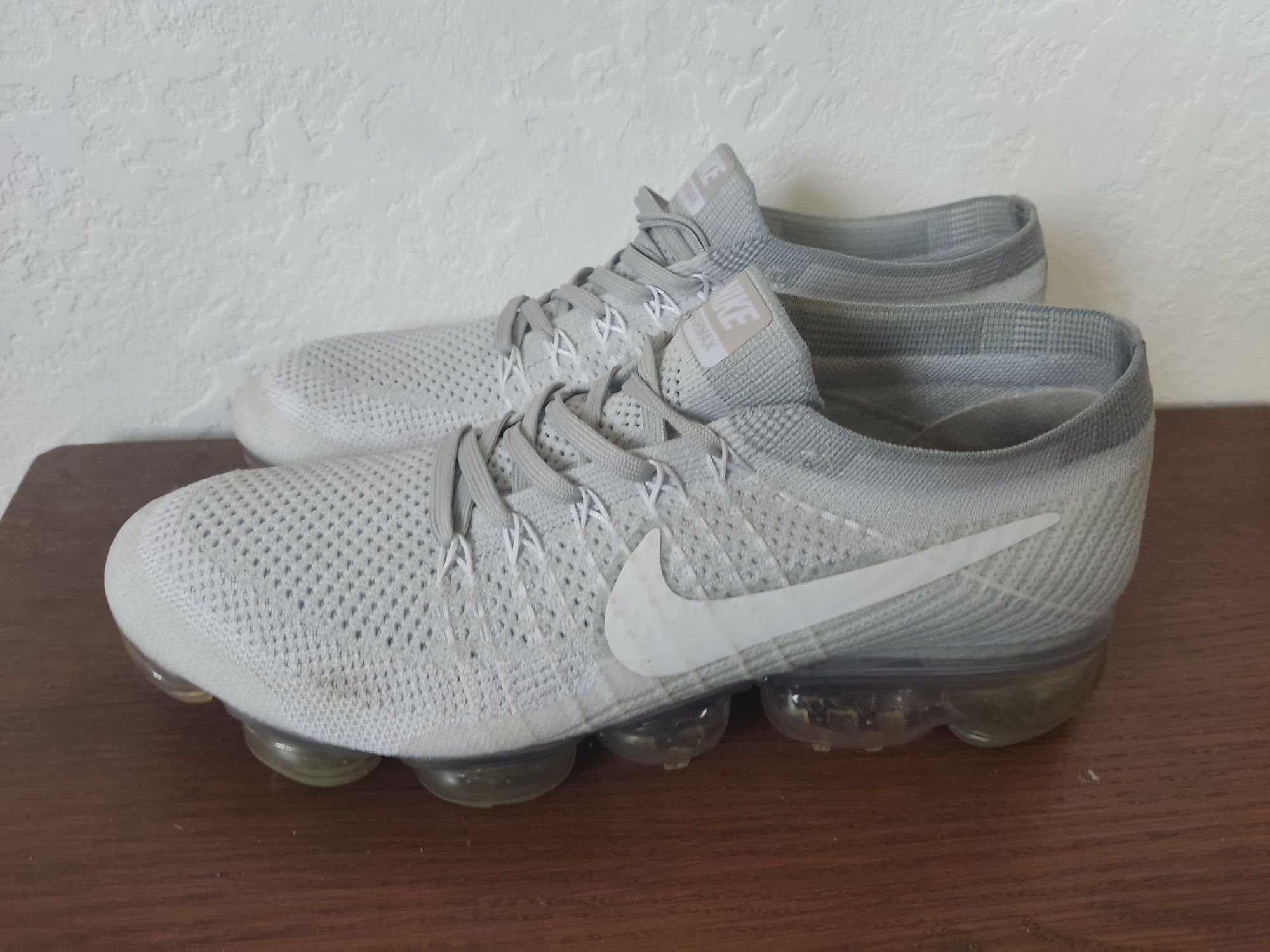 Оригінальні чоловічі кросівки Nike Air VaporMax Flyknit 43р