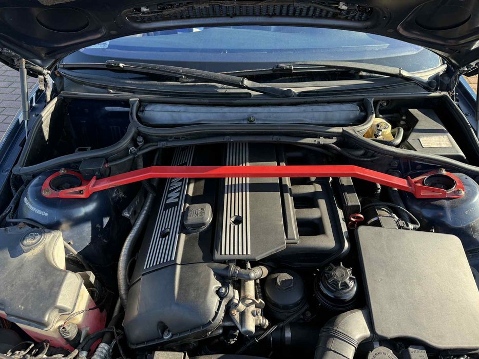 BMW e46 compact 325ti ori vin