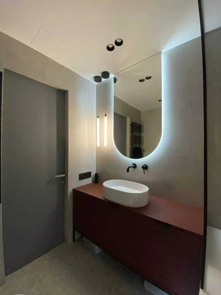 Продам 3-комнатную квартиру в ЖК Атлант, пр. Поля (низ)