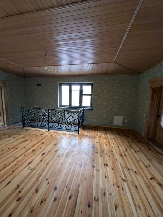 Оренда  БУДИНКУ !Зарядка для електромобіля!