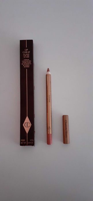 Charlotte TILBURY Konturówka Do Ust ICON BABY