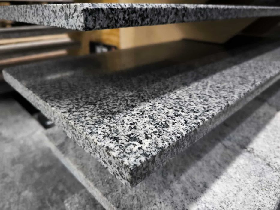 Granit G654 Mekong Dark Polerowany Płytki,Stopnie i Parapety