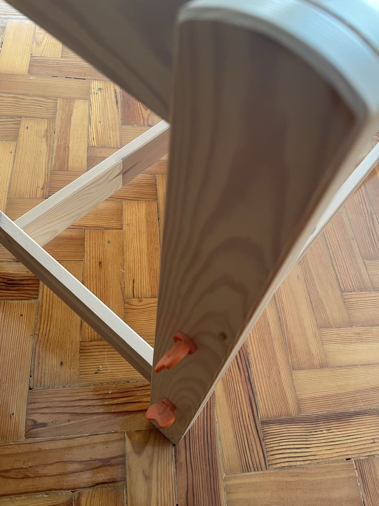 Mesa de Desenho Infantil Ajustável