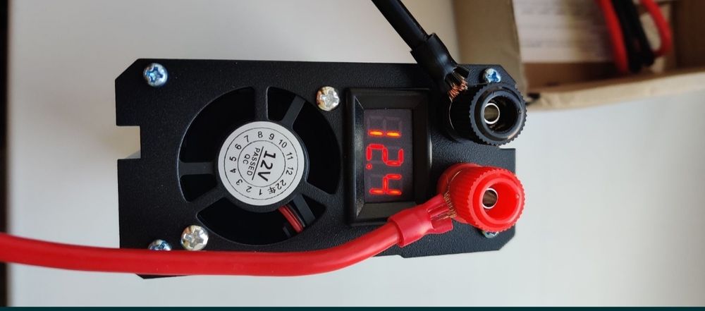 Продам інвертор TATALIKEN 12В/220-1600Вт