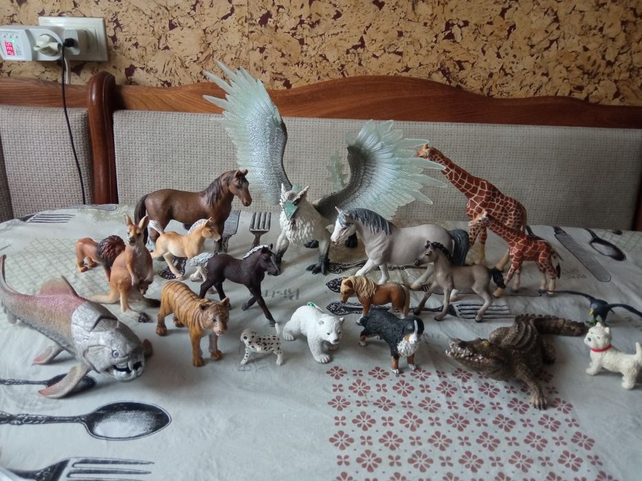 Шляйх schleich фігурки