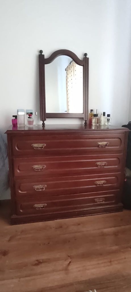 Mobília de quarto completa